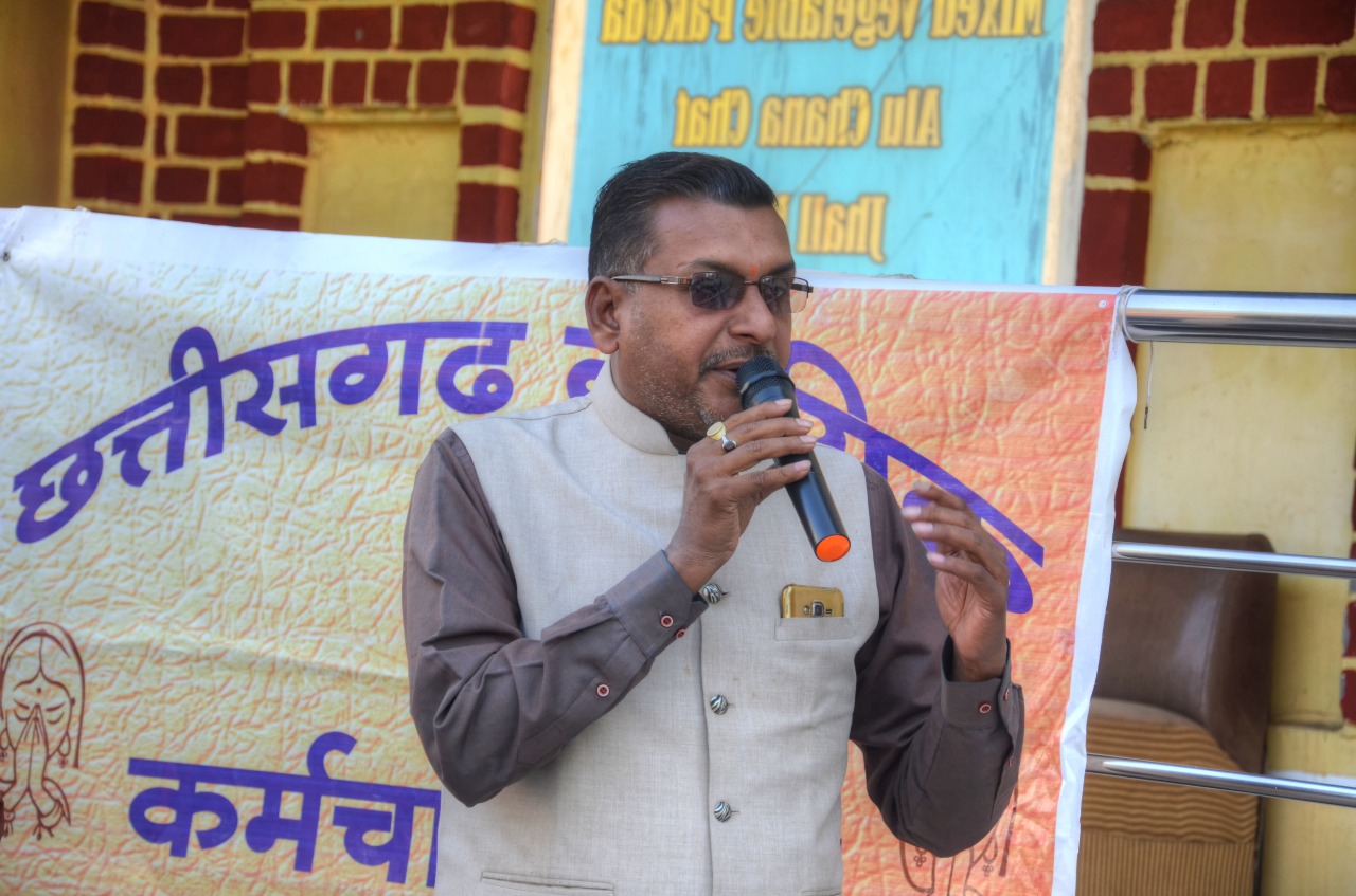 न्यायिक कर्मचारी संघ ने दी मुख्यमंत्री राहत कोष में 52 लाख की सहयोग राशि