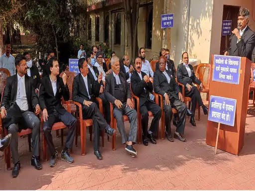 CHHATTISGARH  25 मार्च को वकीलों की महारैली : एडवोकेट प्रोटेक्शन एक्ट लागू करने की मांग