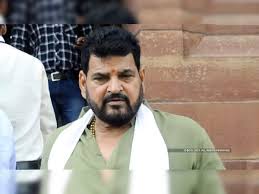 3 धाराओं में मामला, कोर्ट के समन पर आया बृजभूषण सिंह का जवाब